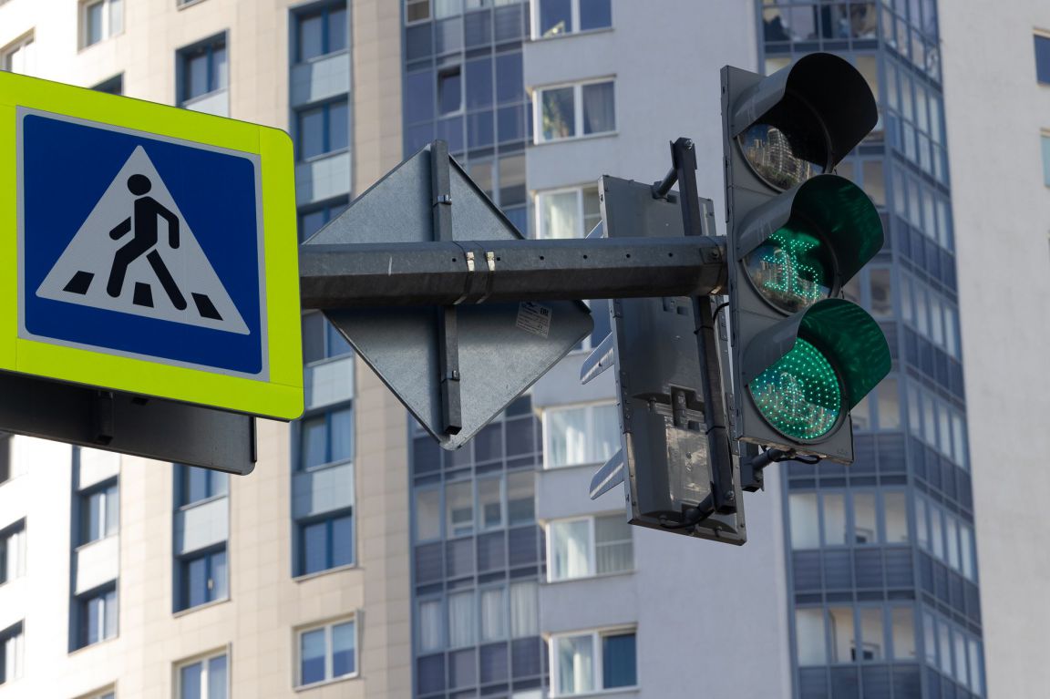 У новостроек на Блюхера установили светофор | 06.06.2024 | Екатеринбург -  БезФормата